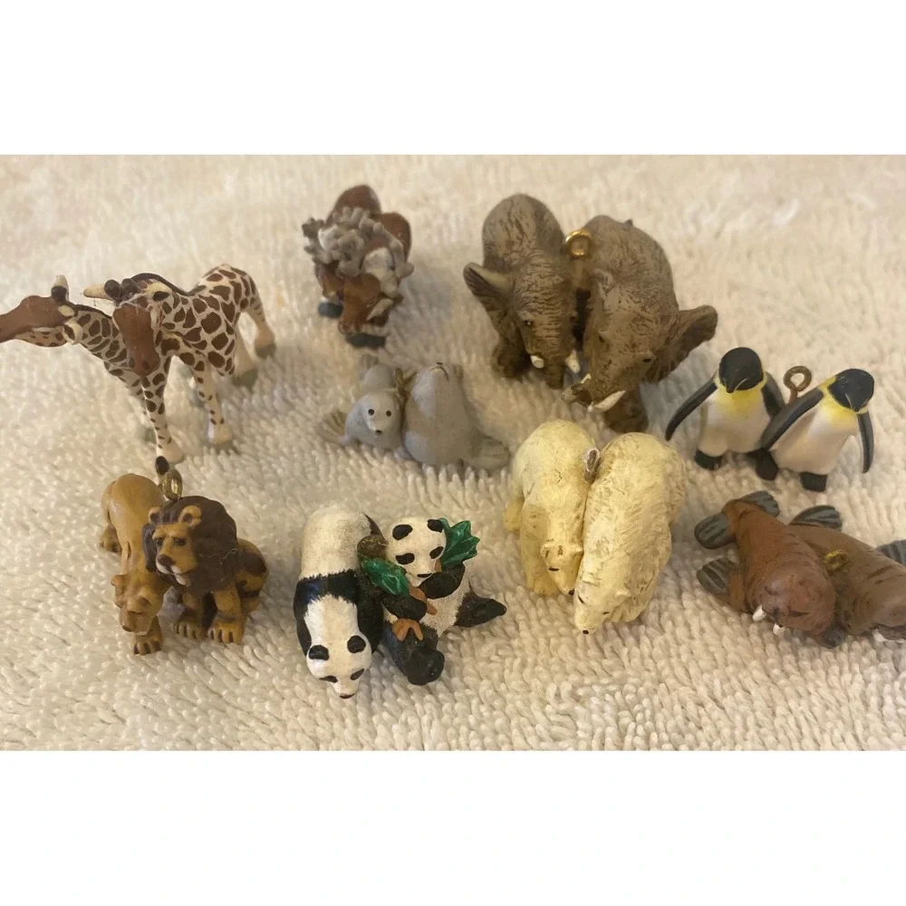 Hallmark 1994 Noahs Ark Keepsake Ornament Set with 9 Animal Pairs Vintage